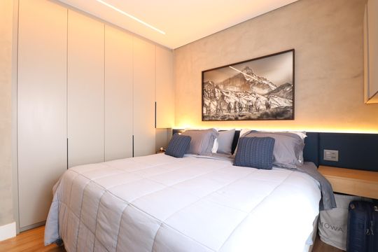 Suite 1 de apartamento à venda com 2 quartos, 210m² em Lapa, São Paulo