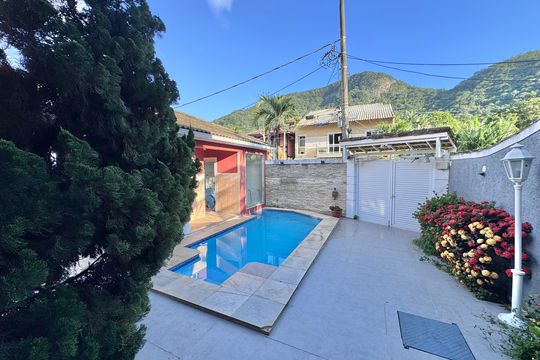 Área externa de casa de condomínio à venda com 4 quartos, 310m² em Recreio dos Bandeirantes, Rio de Janeiro