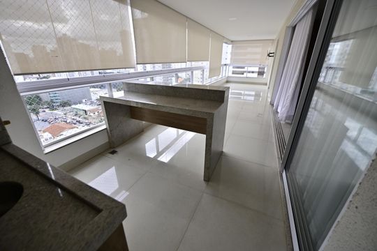 Apartamento para alugar com 4 quartos, 191m² em Setor Bueno, Goiânia