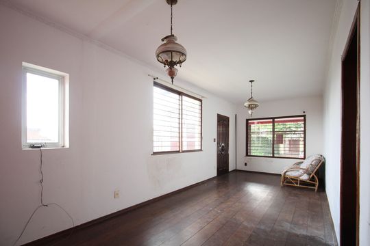 Casa para alugar com 2 quartos, 198m² em Jardim Maria Rosa, Taboão da Serra