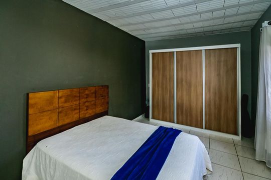 Casa à venda com 4 quartos, 377m² em Floramar, Belo Horizonte