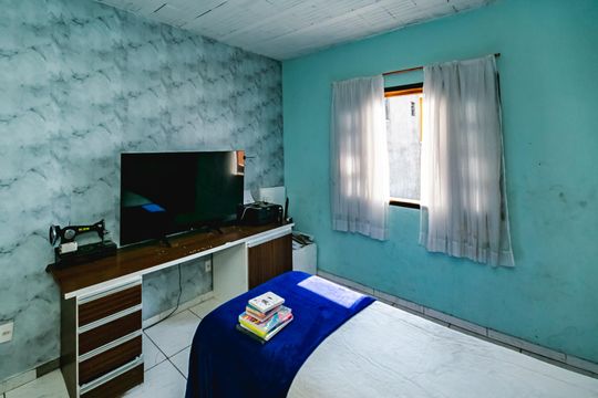Casa à venda com 4 quartos, 377m² em Floramar, Belo Horizonte