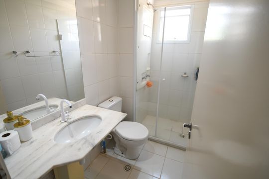 Banheiro Suíte de apartamento à venda com 3 quartos, 70m² em Vila Nova, Campinas