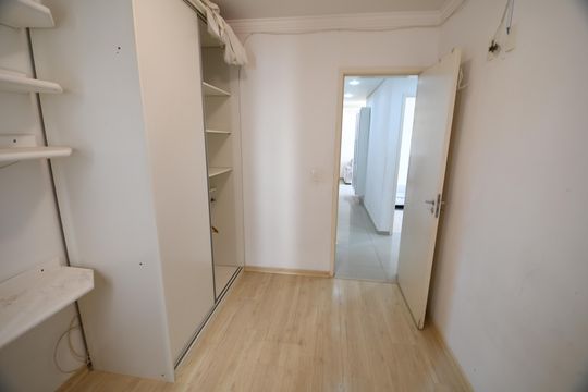 Quarto 1 de apartamento à venda com 3 quartos, 70m² em Vila Nova, Campinas