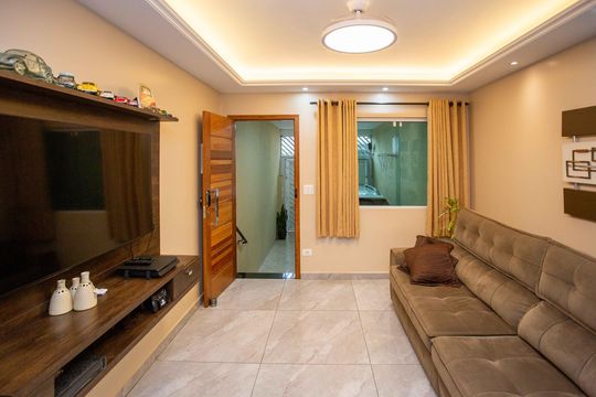 Sala de casa à venda com 3 quartos, 190m² em Jardim Luso, São Paulo