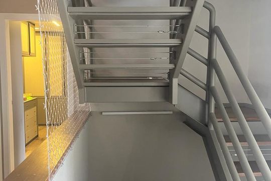 escada de casa de condomínio à venda com 4 quartos, 273m² em Morumbi, São Paulo