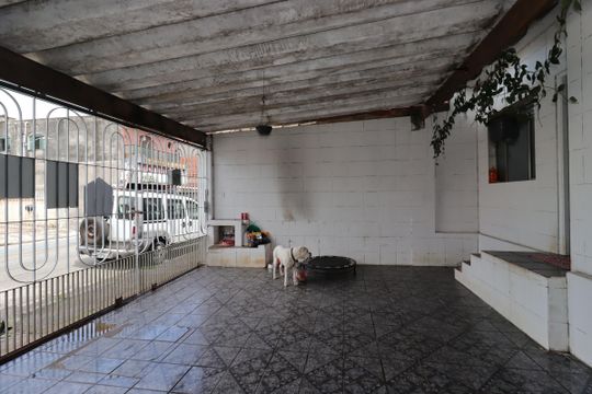 Garagem de casa à venda com 2 quartos, 129m² em Parque Sao Vicente, Santo André