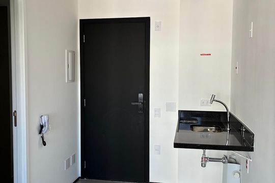 Cozinha de kitnet/studio à venda com 1 quarto, 22m² em Santo Amaro, São Paulo