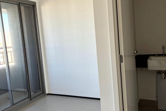Quarto de kitnet/studio à venda com 1 quarto, 22m² em Santo Amaro, São Paulo