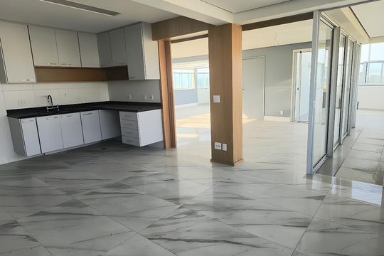 Apartamento para alugar com 4 quartos, 297m² em Perdizes, São Paulo