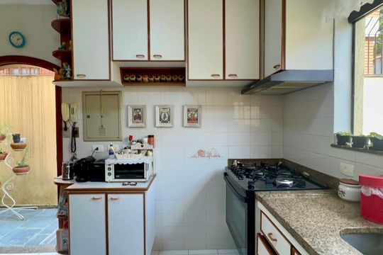 Cozinha de casa para alugar com 3 quartos, 256m² em Vila Madalena, São Paulo