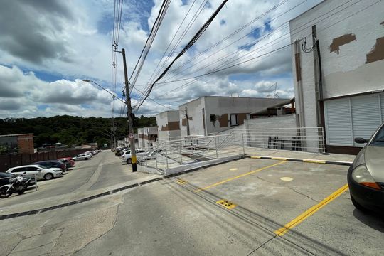 Condomínio de casa de condomínio para alugar com 2 quartos, 85m² em Água Espraiada (caucaia do Alto), Cotia