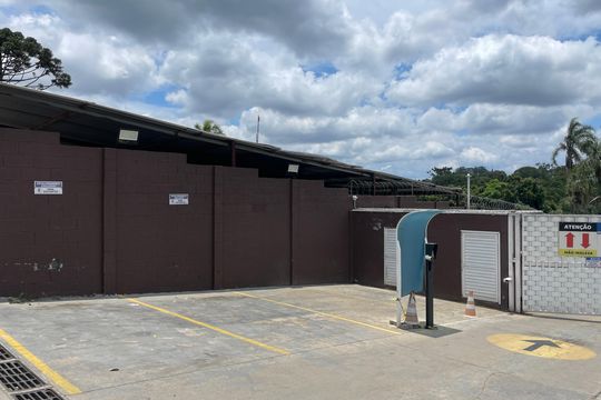 Vista da Rua de casa de condomínio para alugar com 2 quartos, 85m² em Água Espraiada (caucaia do Alto), Cotia
