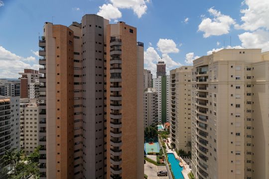 Vista do Suíte 2 de apartamento à venda com 2 quartos, 112m² em Perdizes, São Paulo