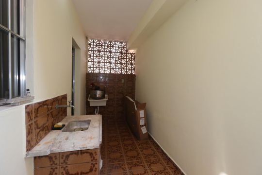 Área de Serviço de casa para alugar com 1 quarto, 25m² em Vila Palmares, Santo André