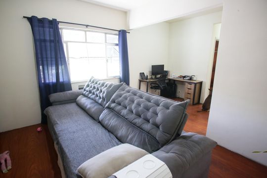 Sala de apartamento à venda com 1 quarto, 62m² em Tanque, Rio de Janeiro