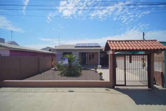 Fachada de casa à venda com 3 quartos, 120m² em Campina, São Leopoldo