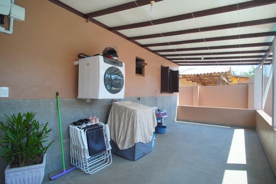 Varanda de casa à venda com 3 quartos, 120m² em Campina, São Leopoldo