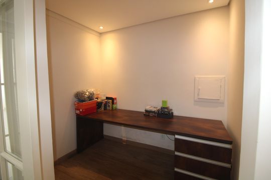 Escritório de casa à venda com 4 quartos, 459m² em Pedreira, São Paulo