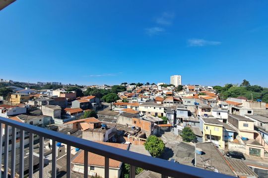 Vista de apartamento à venda com 2 quartos, 57m² em Bussocaba, Osasco