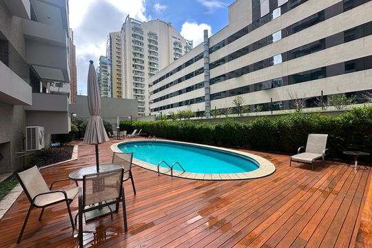 Área comum - Piscina de apartamento à venda com 3 quartos, 290m² em Alphaville, Barueri