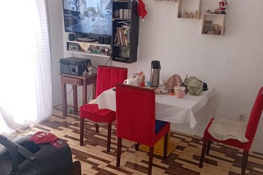 Apartamento à venda com 2 quartos, 47m² em Restinga, Porto Alegre