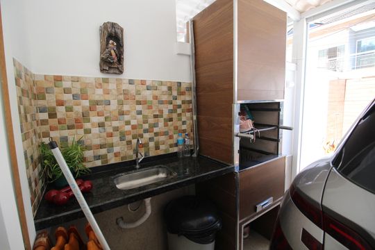 Churrasqueira de casa de condomínio à venda com 3 quartos, 100m² em Jacarepaguá, Rio de Janeiro