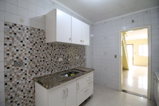 Cozinha de casa de condomínio à venda com 2 quartos, 79m² em  Bairro Palmares , São Caetano do Sul