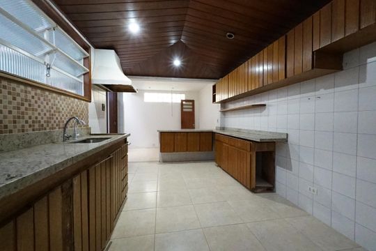 Cozinha de casa para alugar com 3 quartos, 140m² em Vila Mariana, São Paulo