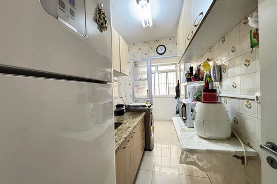 Cozinha de apartamento à venda com 2 quartos, 70m² em Vila Olímpia, São Paulo
