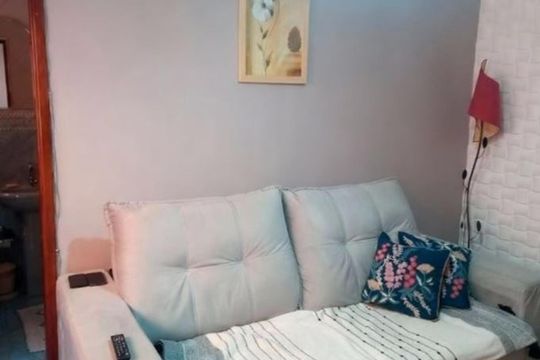 Sala de casa à venda com 5 quartos, 200m² em Jardim Peri, São Paulo