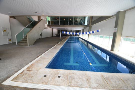 Área comum - Piscina Aquecida de casa de condomínio à venda com 4 quartos, 410m² em Vila Sônia (sousas), Campinas