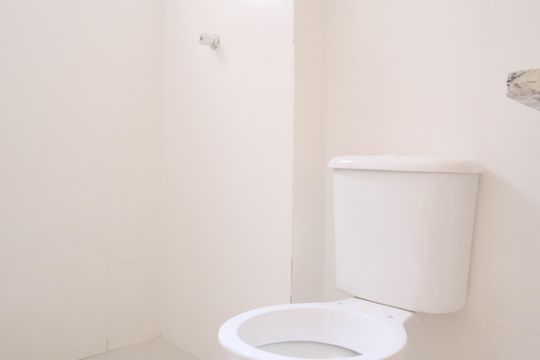 Banheiro de kitnet/studio à venda com 1 quarto, 20m² em Vila Esperança, São Paulo