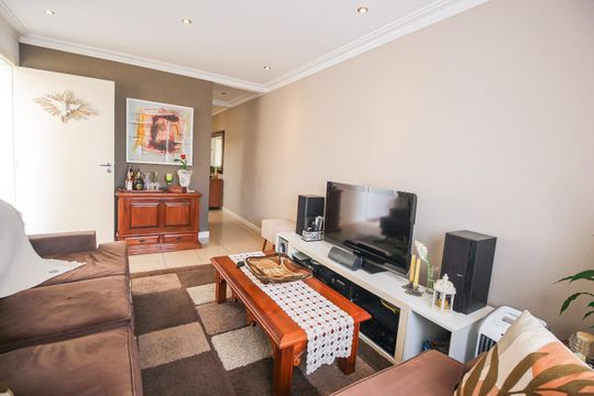 Sala de casa à venda com 3 quartos, 125m² em Vila Sonia, São Paulo