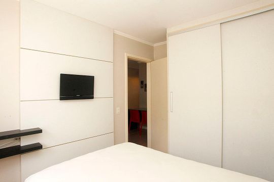 Quarto de apartamento à venda com 1 quarto, 55m² em Petrópolis, Porto Alegre