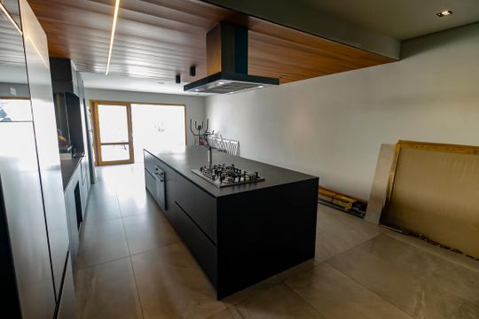 Cozinha  de casa à venda com 4 quartos, 200m² em Jardim Lar Sao Paulo, São Paulo