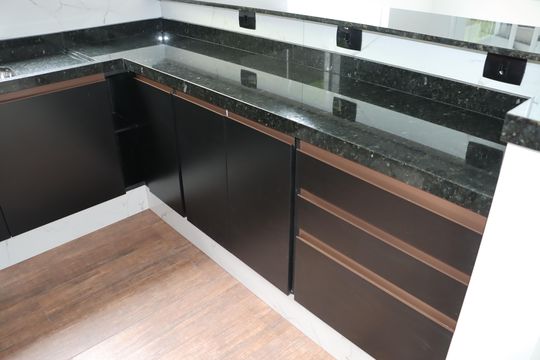 Casa de Condomínio para alugar com 3 quartos, 170m² em Jardim Rio das Pedras, Cotia