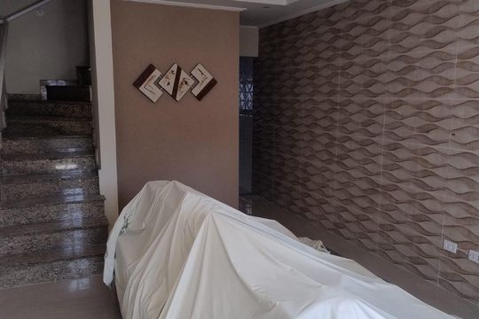 Sala de casa à venda com 2 quartos, 130m² em Jardim Santa Maria, São Paulo