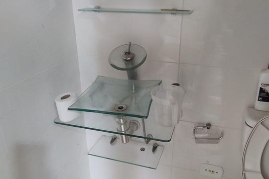 Banheiro de casa à venda com 2 quartos, 130m² em Jardim Santa Maria, São Paulo
