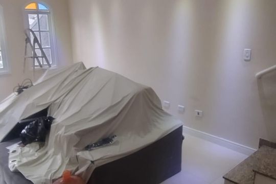 Sala de casa à venda com 2 quartos, 130m² em Jardim Santa Maria, São Paulo