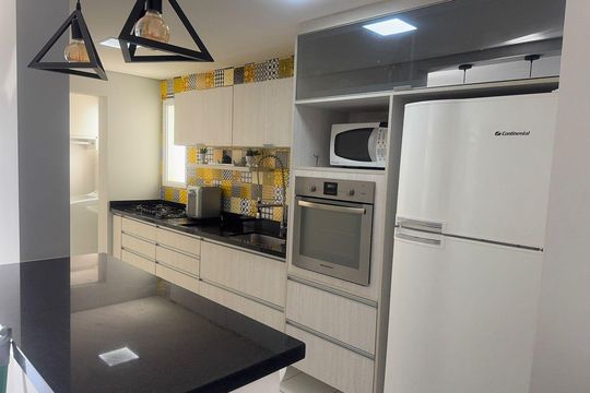 Cozinha de apartamento à venda com 2 quartos, 79m² em Jardim Ermida I, Jundiaí