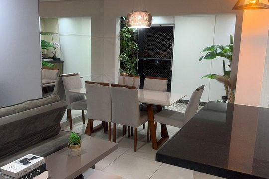 Sala de apartamento à venda com 2 quartos, 79m² em Jardim Ermida I, Jundiaí
