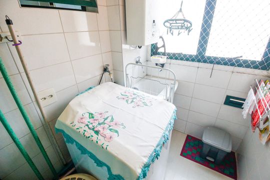 Área de Serviço de apartamento à venda com 3 quartos, 75m² em Vila Suzana, São Paulo