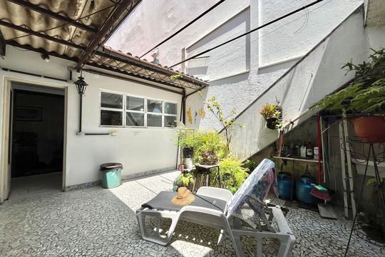 Quintal de casa à venda com 4 quartos, 423m² em Jardim Jabaquara, São Paulo