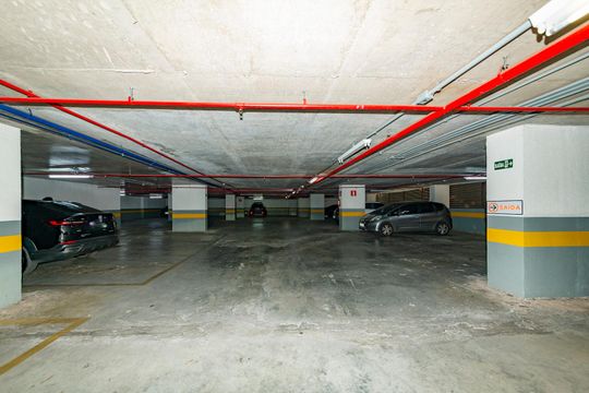 Apartamento à venda com 2 quartos, 80m² em Coracao de Jesus, Belo Horizonte