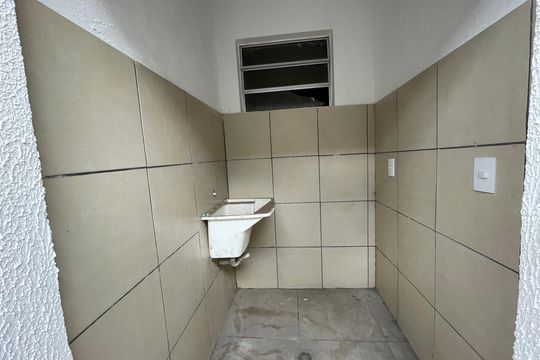 Área de Serviço de kitnet/studio para alugar com 1 quarto, 38m² em Parque Mirante da Mata, Cotia