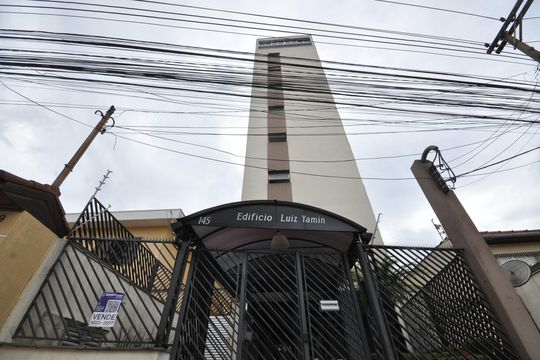 Fachada de apartamento para alugar com 2 quartos, 74m² em Vila Bancaria Munhoz, São Paulo