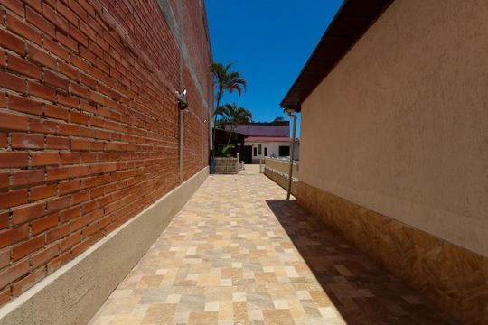 Área Externa  de casa para alugar com 4 quartos, 180m² em Mathias Velho, Canoas