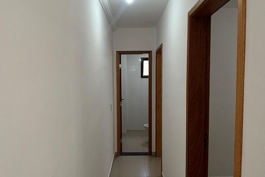Corredor de apartamento à venda com 2 quartos, 48m² em Vila Sao Pedro, Santo André