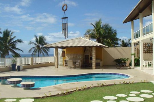 Casa para alugar com 5 quartos, 300m² em Pituaçu, Salvador